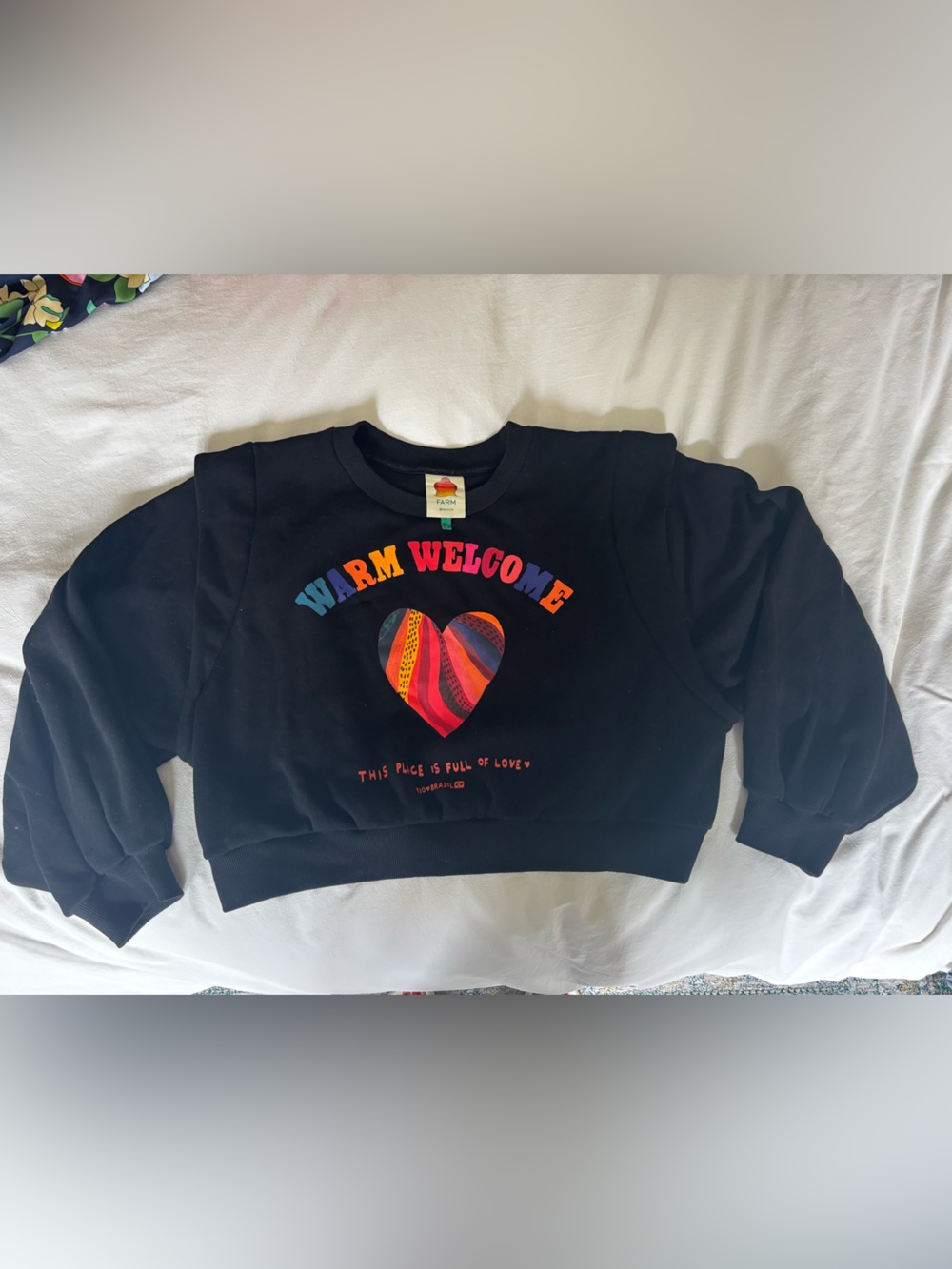 FARM Rio Black Cropped Warm Welcome Sweatshirt with Rainbow Heart Graphic (L) - Picture 3 of 4
